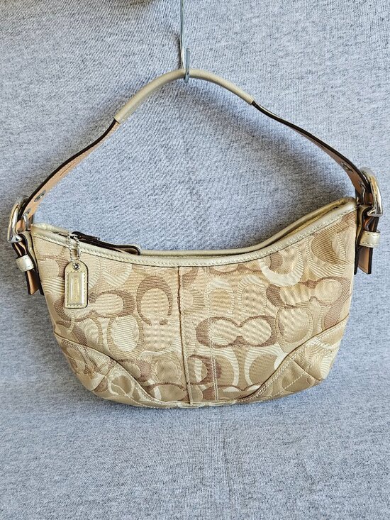 Coach Handbags - Coach Vintage Signature Small Soho Hobo Shoulder Bag Gold Metallic Optic C Y2K